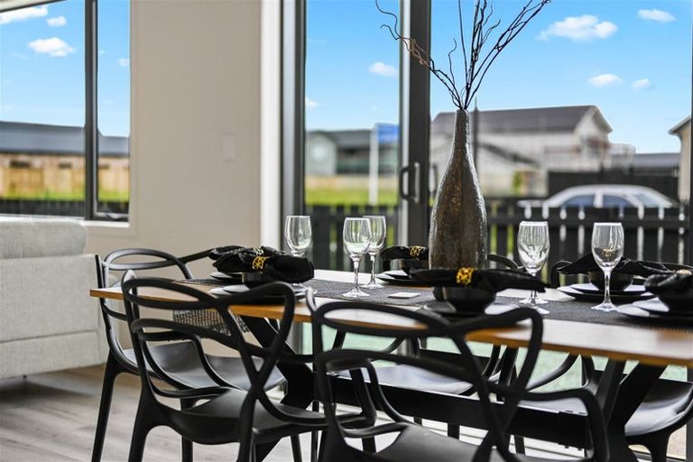 Photo of property in 8 Guillaume Street, Chartwell, 3210