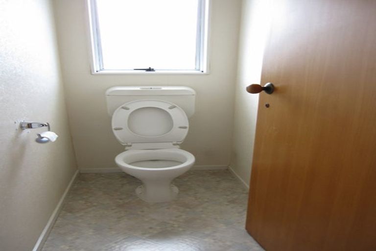 Photo of property in 2/63 Trafalgar Street, Waterloo, Lower Hutt, 5011