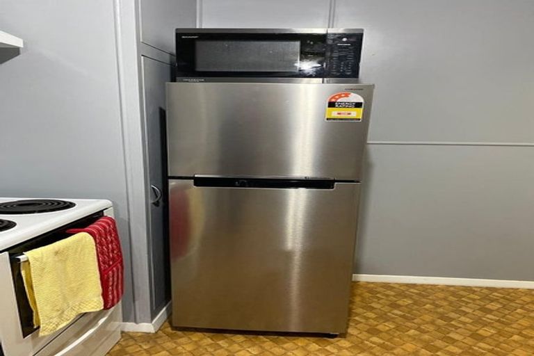 Photo of property in 24 Palmer Crescent, Silverstream, Upper Hutt, 5019