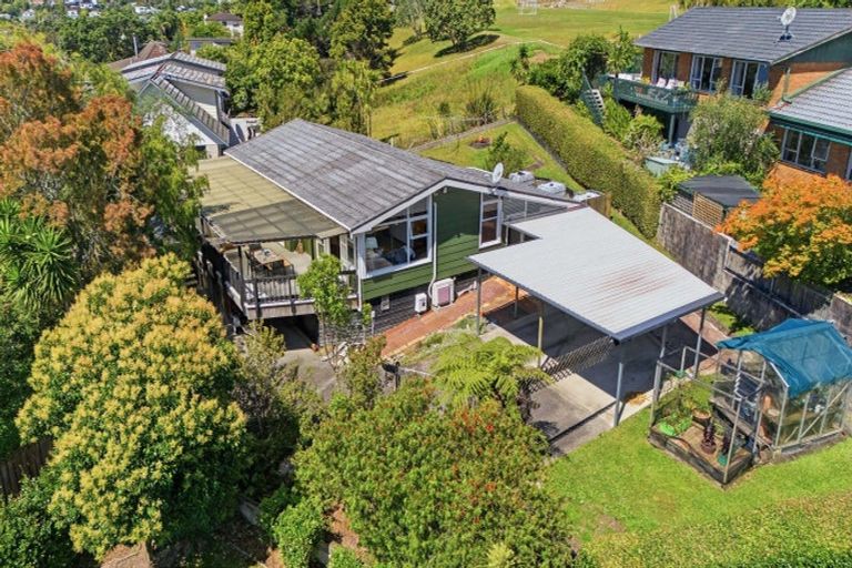 Photo of property in 44 Saddleback Rise, Murrays Bay, Auckland, 0630