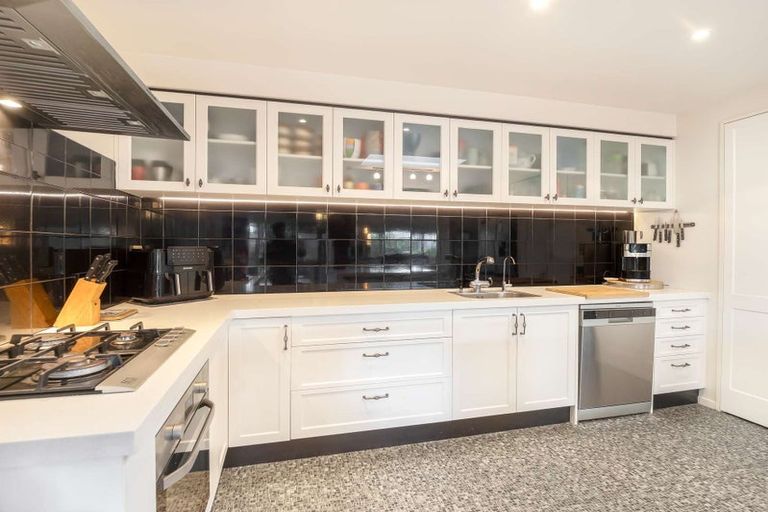 Photo of property in 1 Penbury Close, Huntingdon, Ashburton, 7774