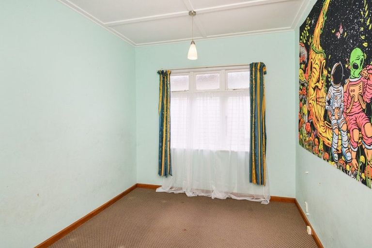 Photo of property in 125 Heretaunga Street, Palmerston North, 4414