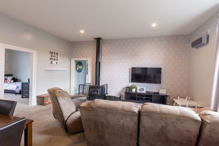 Photo of property in 35 Wesley Street, South Dunedin, Dunedin, 9012