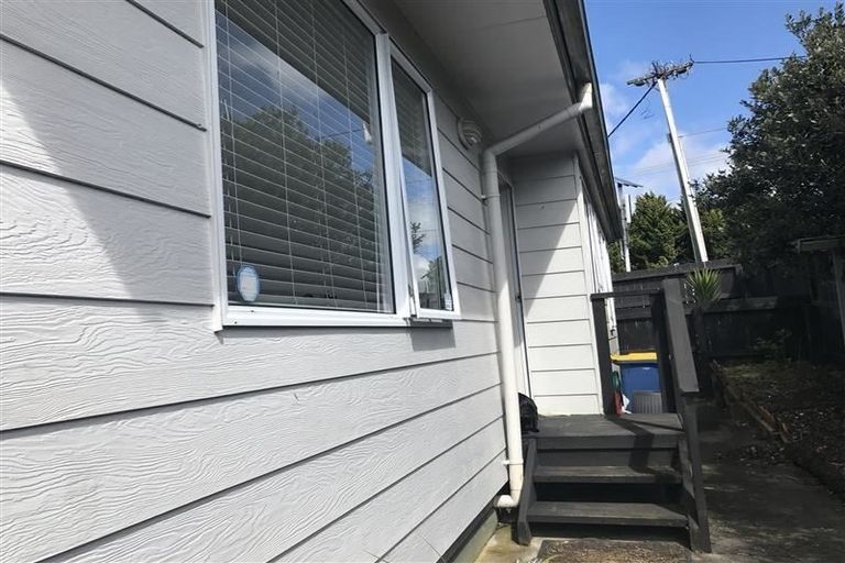 Photo of property in 163 Don Buck Road, Massey, Auckland, 0614