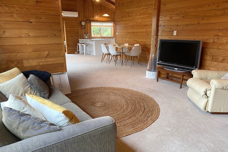 Photo of property in 122b Barbara Avenue, Whangamata, 3620