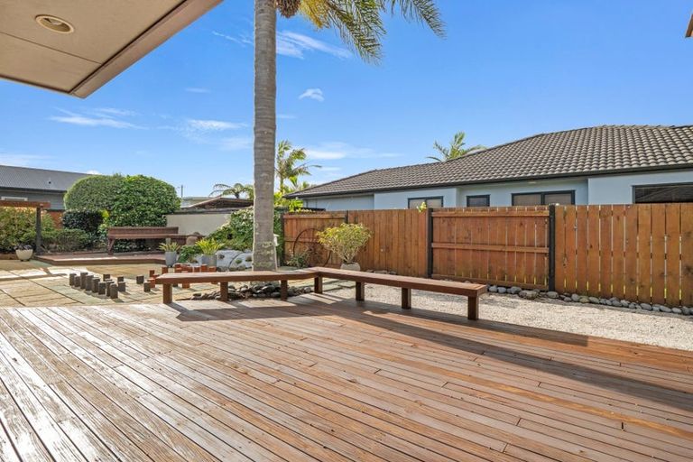 Photo of property in 20 Aranui Drive, Papamoa Beach, Papamoa, 3118