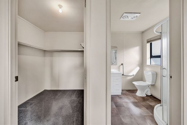 Photo of property in 6b Vogel Street, Hawera, 4610