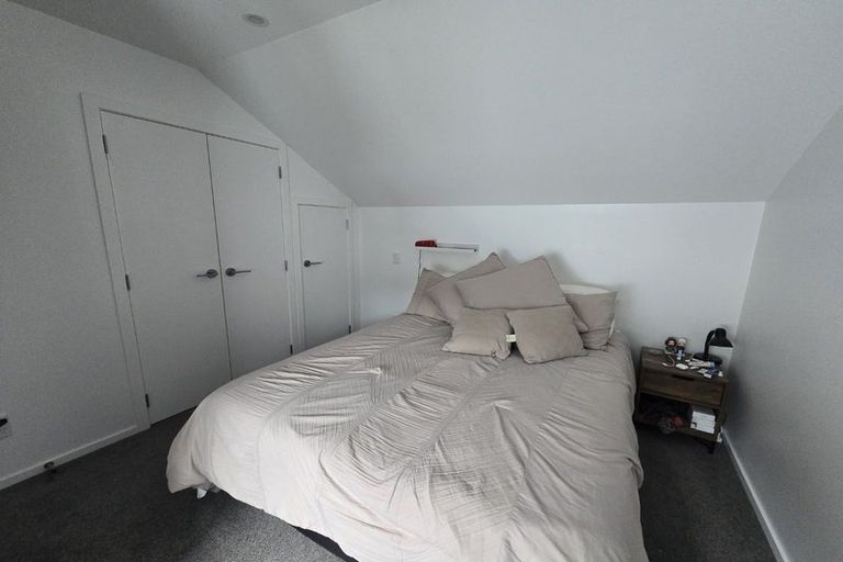 Photo of property in 59a Larsen Crescent, Tawa, Wellington, 5028