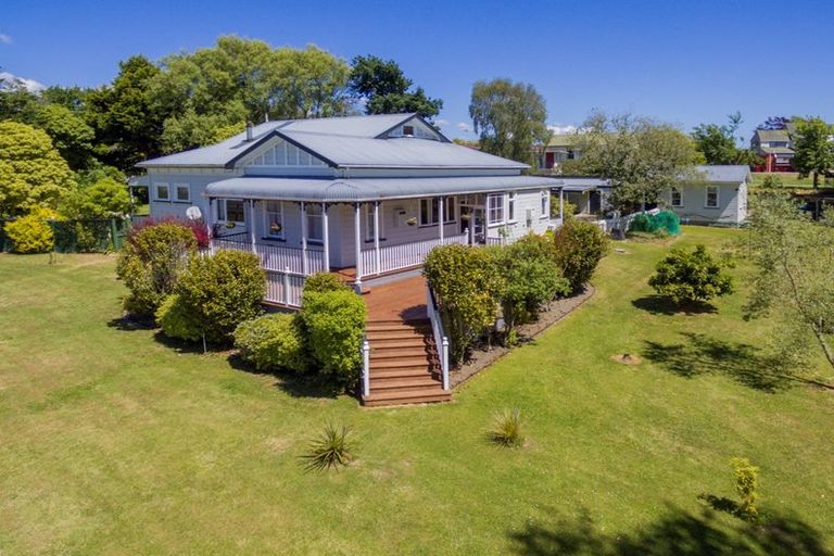 Photo of property in 209 Tiro Tiro Road, Levin, 5510