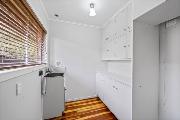 Photo of property in 17 Red Hill Road, Red Hill, Papakura, 2110