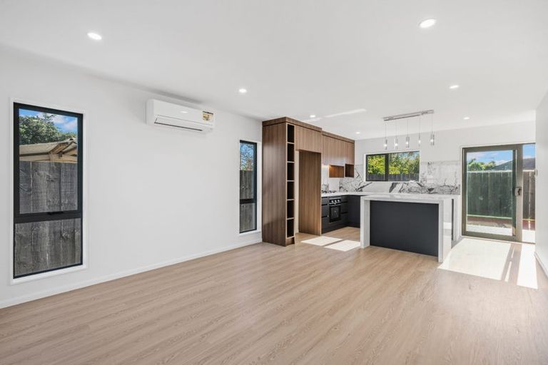 Photo of property in 19d Bowater Place, Manurewa, Auckland, 2102