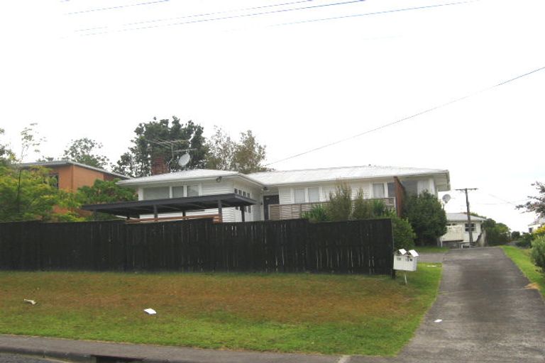 Photo of property in 2/65 Hogans Road, Glenfield, Auckland, 0629