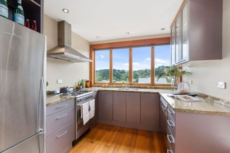 Photo of property in 44 Overtoun Terrace, Hataitai, Wellington, 6021