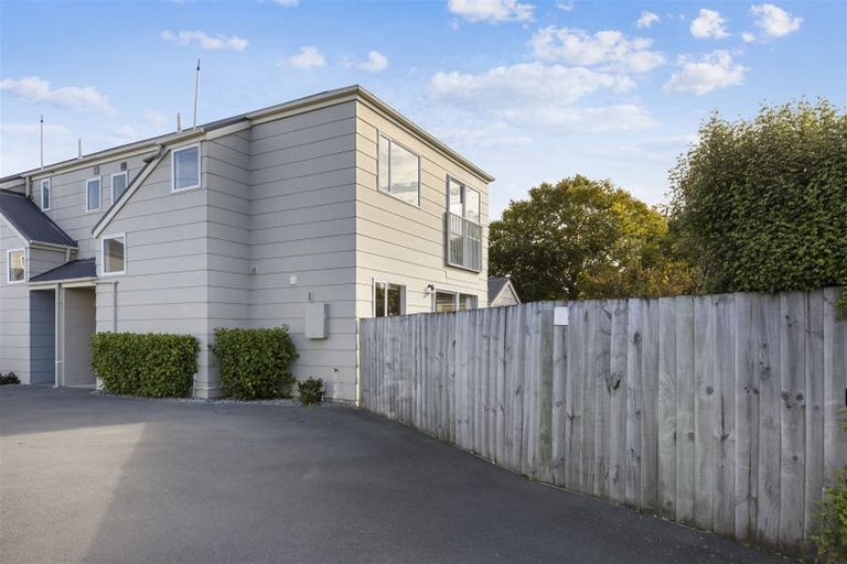 Photo of property in 1/16 Grenville Street, Waltham, Christchurch, 8011