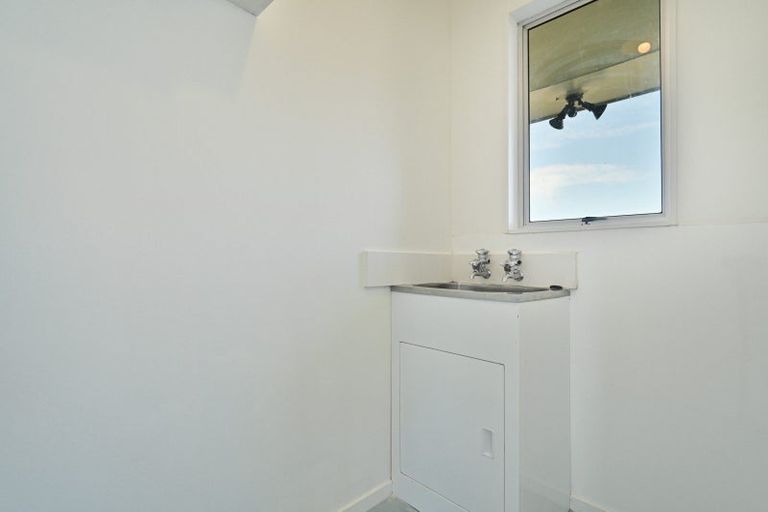 Photo of property in 2/85 Diaz Drive, Flaxmere, Hastings, 4120