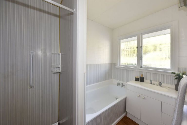 Photo of property in 1/2 Conifer Place, Huntsbury, Christchurch, 8022