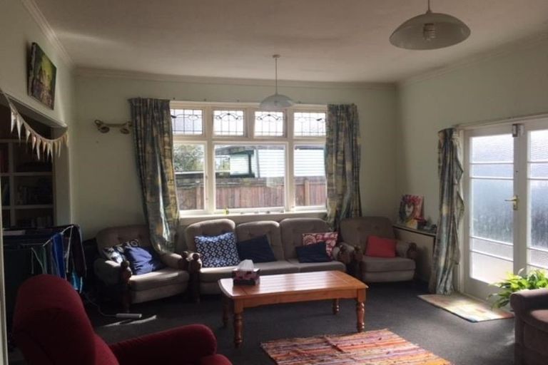 Photo of property in 74 Peverel Street, Riccarton, Christchurch, 8041