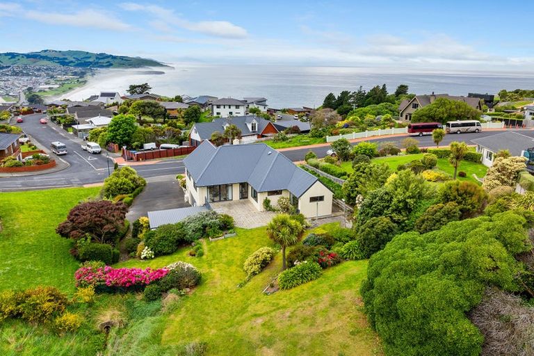 Photo of property in 2 Highgrove, Saint Clair, Dunedin, 9012