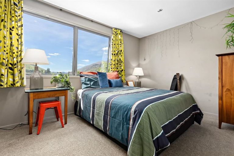 Photo of property in 8 Hope Avenue, Lake Hayes, Queenstown, 9304