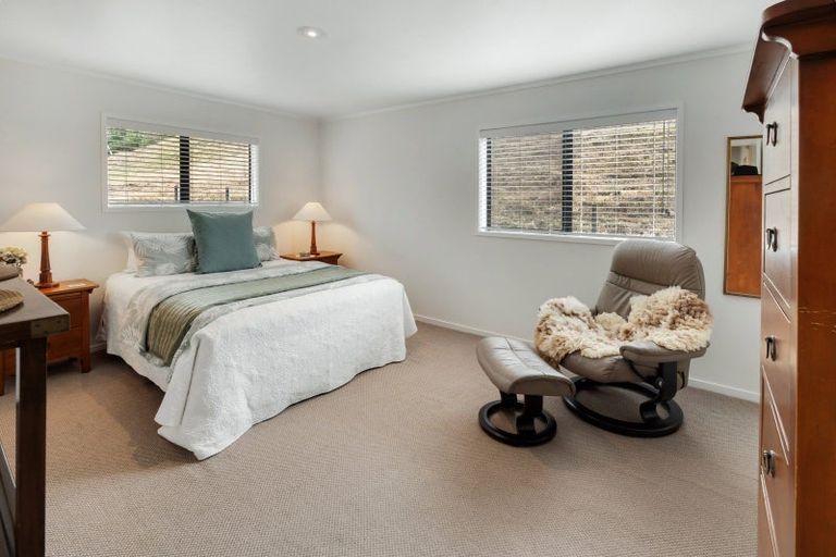 Photo of property in 17 Hayley Lane, East Tamaki Heights, Auckland, 2016