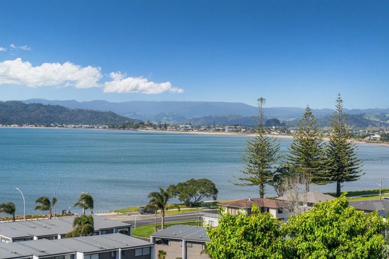 Photo of property in 11 Puriri Place, Whitianga, 3510