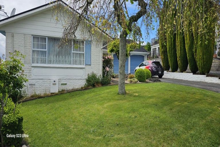 Photo of property in 65 Poaka Avenue, Dinsdale, Hamilton, 3204