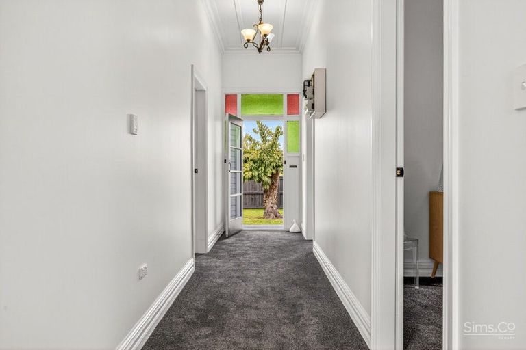 Photo of property in 23 Kelvin Street, Aramoho, Whanganui, 4500