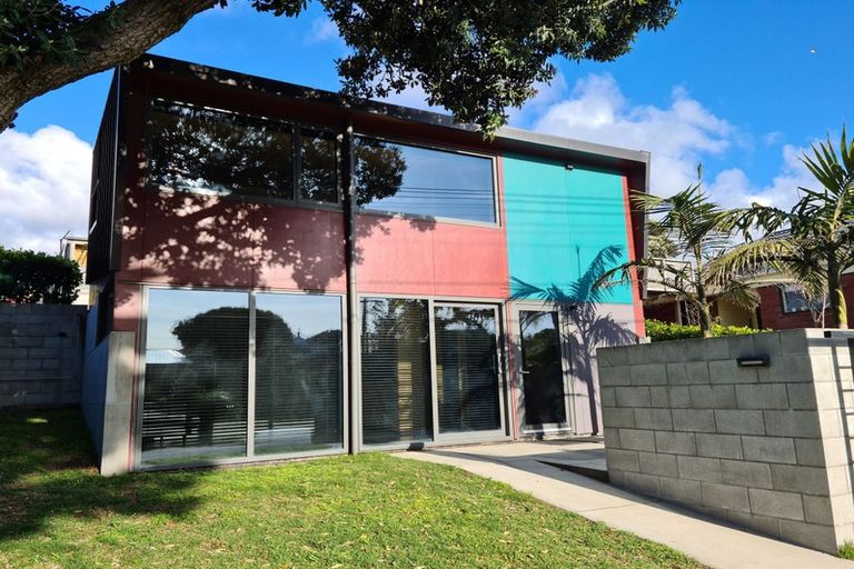 Photo of property in 99 The Esplanade, Raumati South, Paraparaumu, 5032