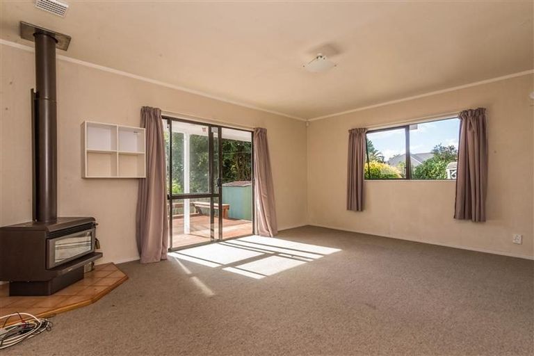Photo of property in 4/57 Nikau Street, New Lynn, Auckland, 0600