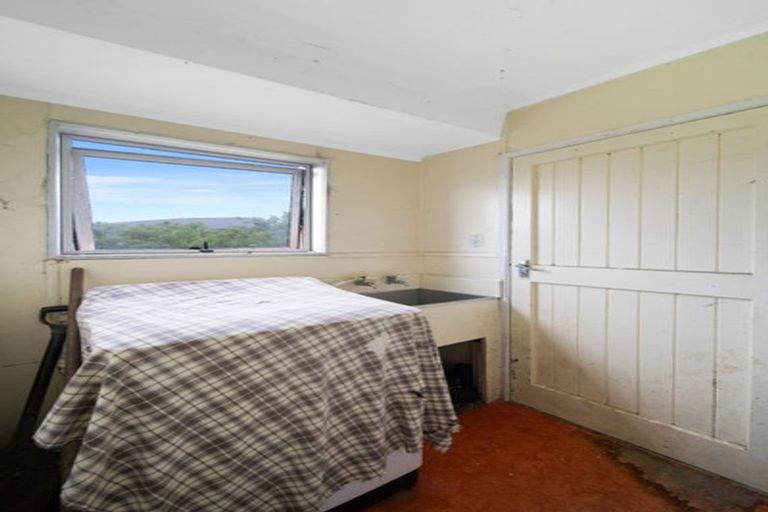 Photo of property in 15 Penderford Place, Mangere East, Auckland, 2024