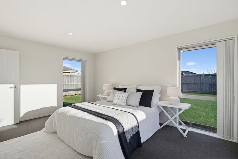 Photo of property in 35 Sutherland Drive, Kaiapoi, 7630