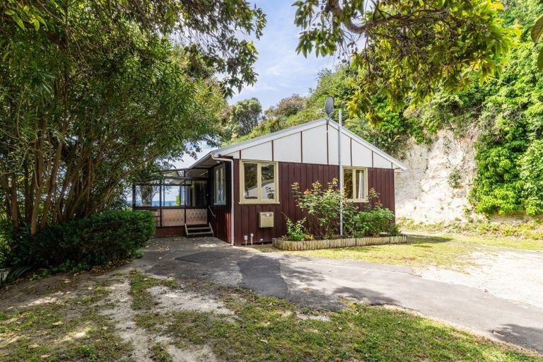 Photo of property in 8 Goldsmith Road, Hospital Hill, Napier, 4110