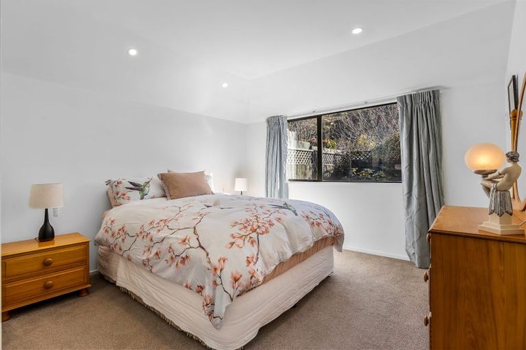 Photo of property in 6b Saint Leonards Square, Sumner, Christchurch, 8081