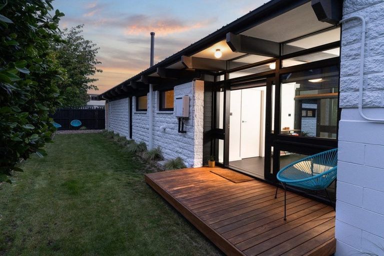 Photo of property in 20 Strathean Avenue, Avonhead, Christchurch, 8042