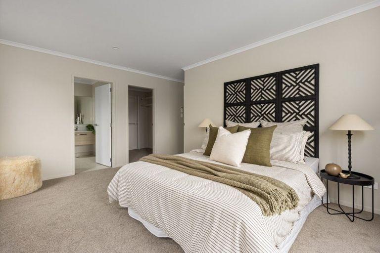 Photo of property in 309a Lakes Boulevard, Pyes Pa, Tauranga, 3112