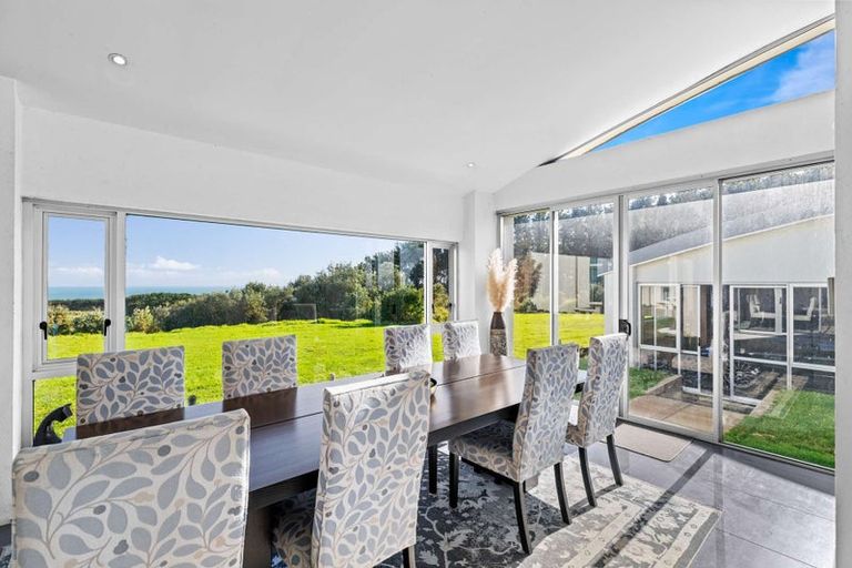 Photo of property in 73 Robertson Road, Otaua, Waiuku, 2682