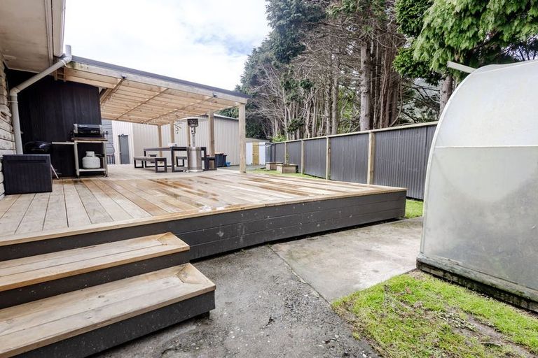 Photo of property in 9 Dupre Place, Cobden, Greymouth, 7802
