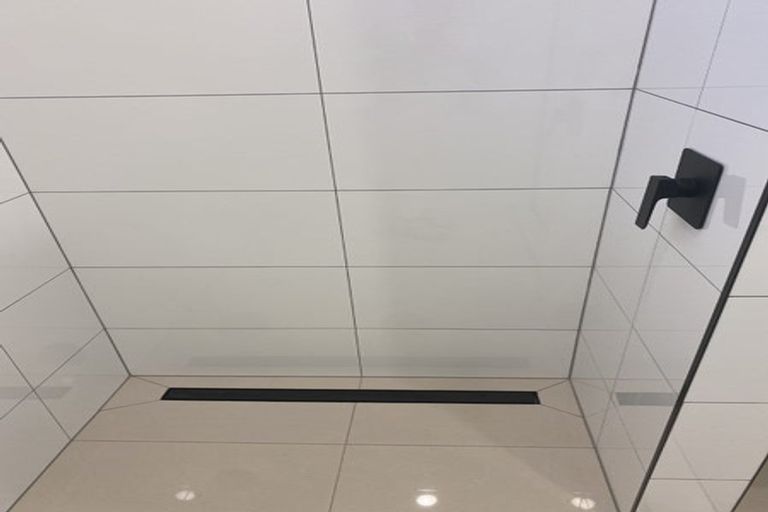 Photo of property in 29 Padnell Crescent, Paparangi, Wellington, 6037