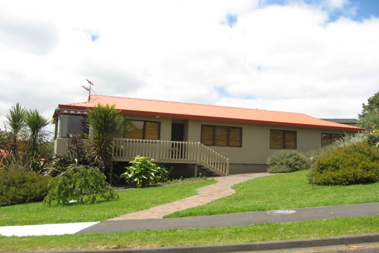 Photo of property in 44 Kauri Road, Pukekohe, 2120