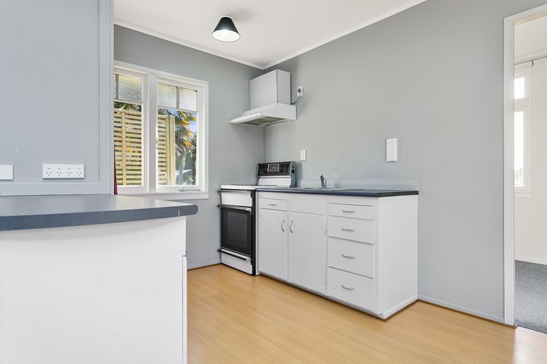 Photo of property in 9 Rose Street, Tirau, 3410