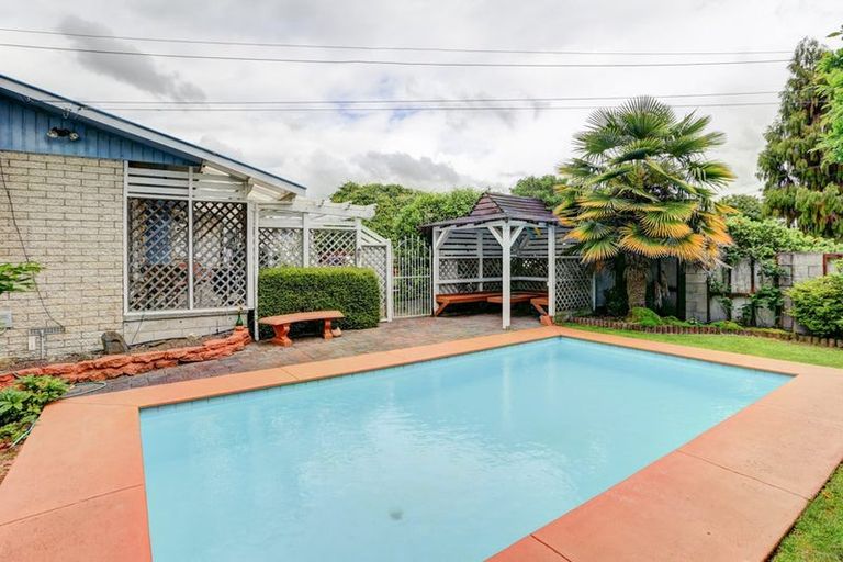 Photo of property in 26 Te Anau Place, Glenview, Hamilton, 3206