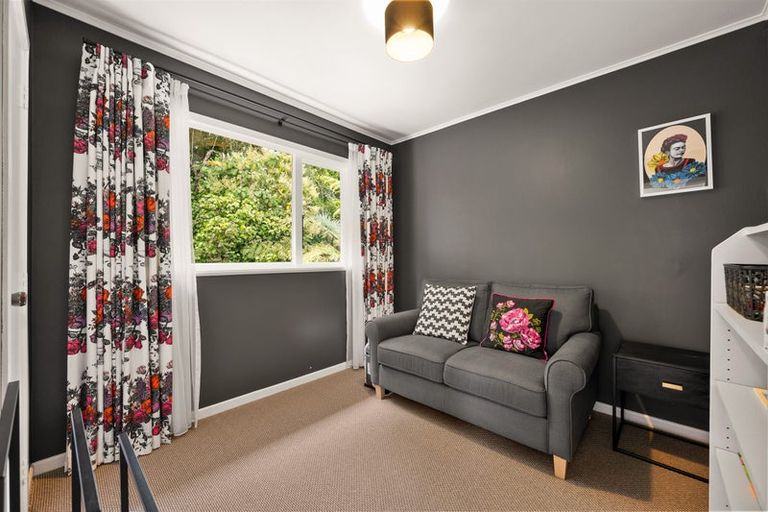 Photo of property in 73a Pembroke Road, Northland, Wellington, 6012