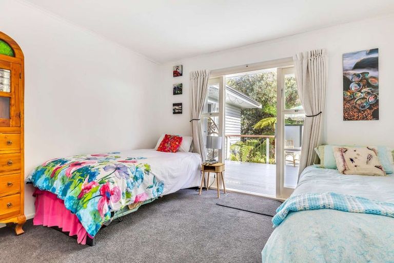 Photo of property in 2 Alberta Street, Acacia Bay, Taupo, 3330