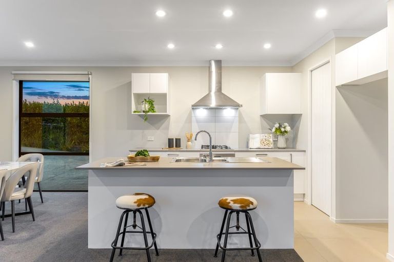 Photo of property in 81 Manuel Road, Silverdale, 0932