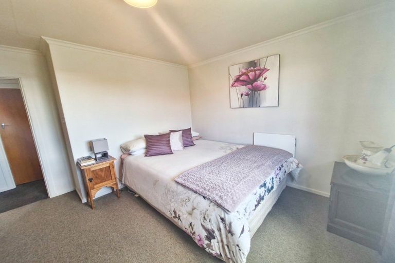 Photo of property in 90 Scott Street, Strathern, Invercargill, 9812