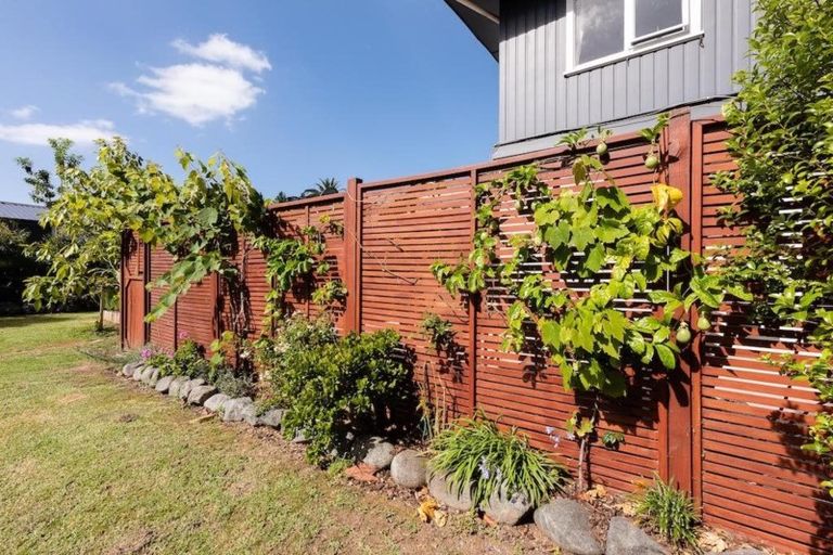 Photo of property in 2 Florance Avenue, Russell, 0202