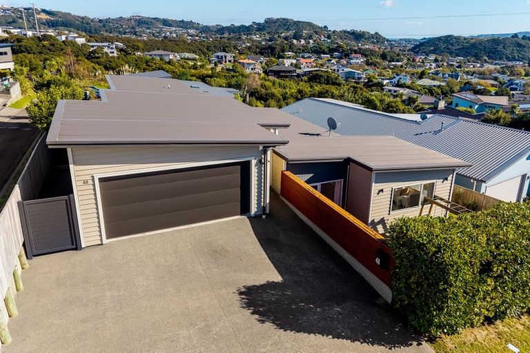 Photo of property in 48 Endeavour Drive, Whitby, Porirua, 5024