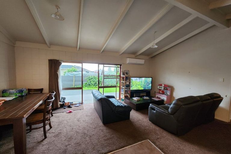 Photo of property in 16a Kennelly Crescent, Pukekohe, 2120