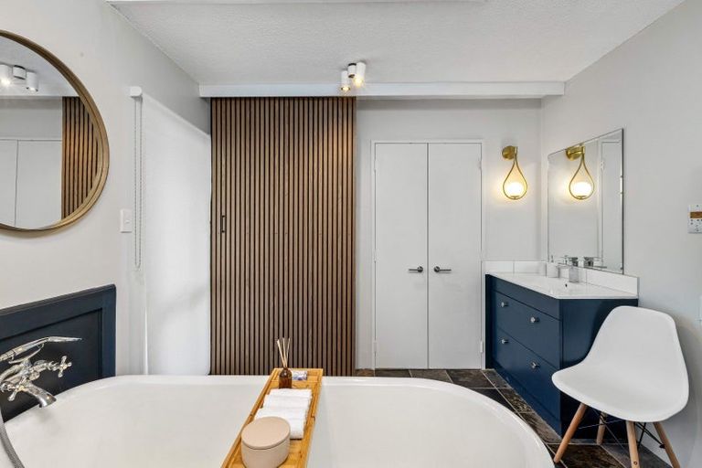 Photo of property in 3/6 Brown Street, Manly, Whangaparaoa, 0930