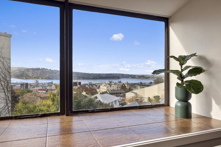 Photo of property in Cargill Court, 2/27 Arthur Street, Dunedin Central, Dunedin, 9016